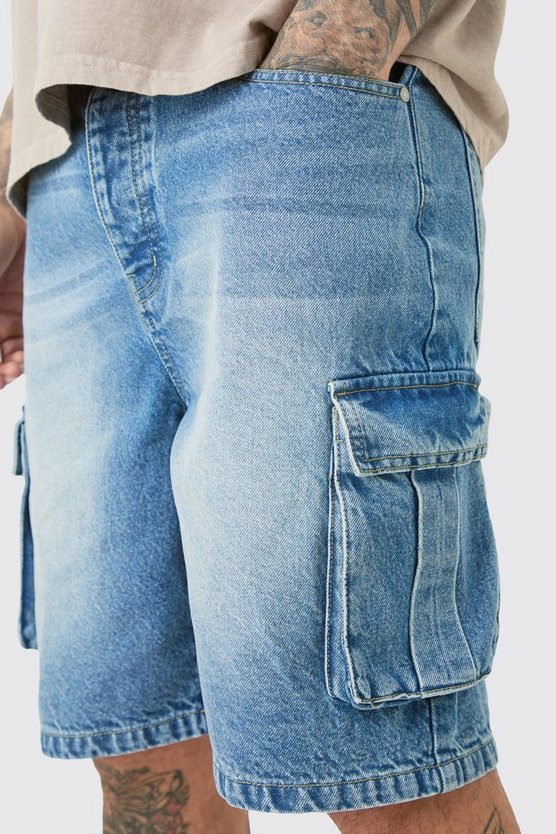 Tall lockere Cargo-Jeansshorts in mittelblauer Waschung