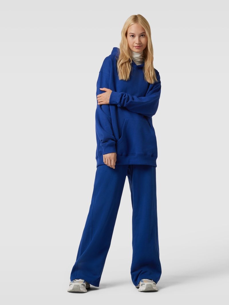 Sweatpants mit elastischem Bund in royalblau