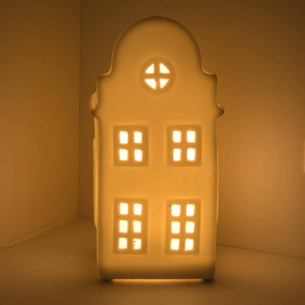 Großes  LED-Deko-Haus aus Porzellan weiss