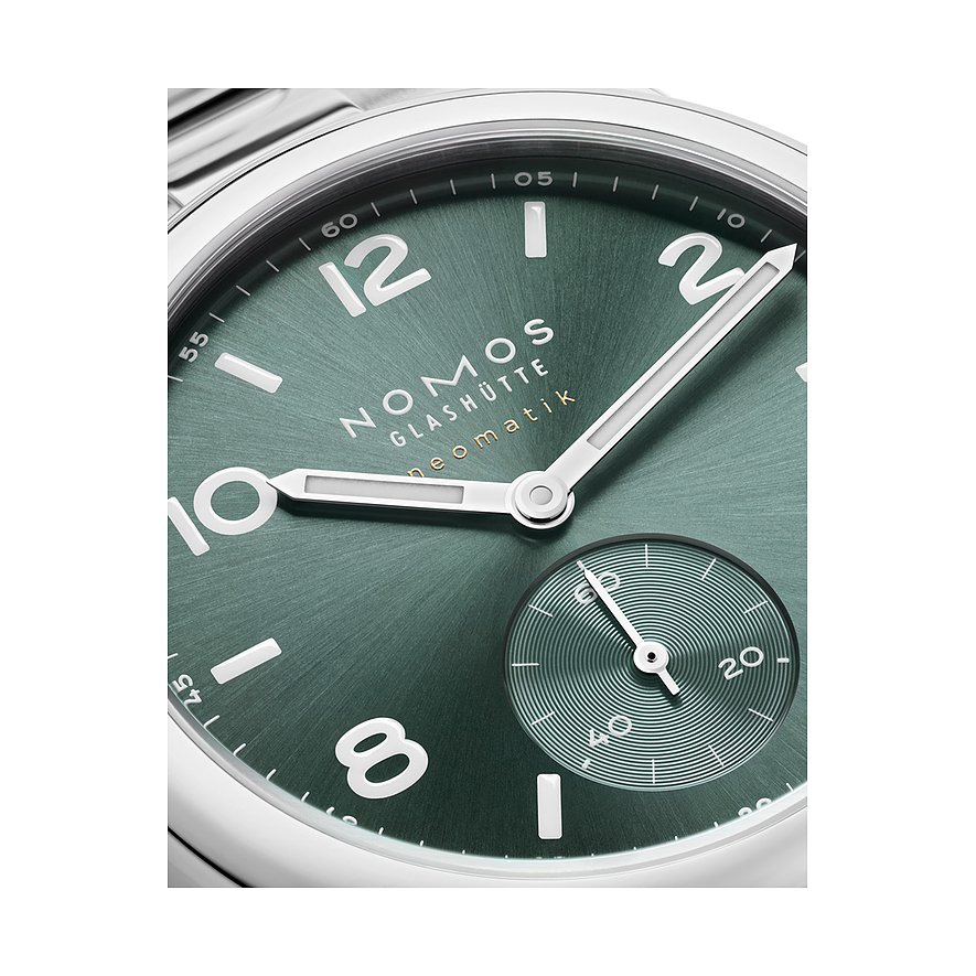 Nomos Glashütte Unisexuhr Club Sport neomatik