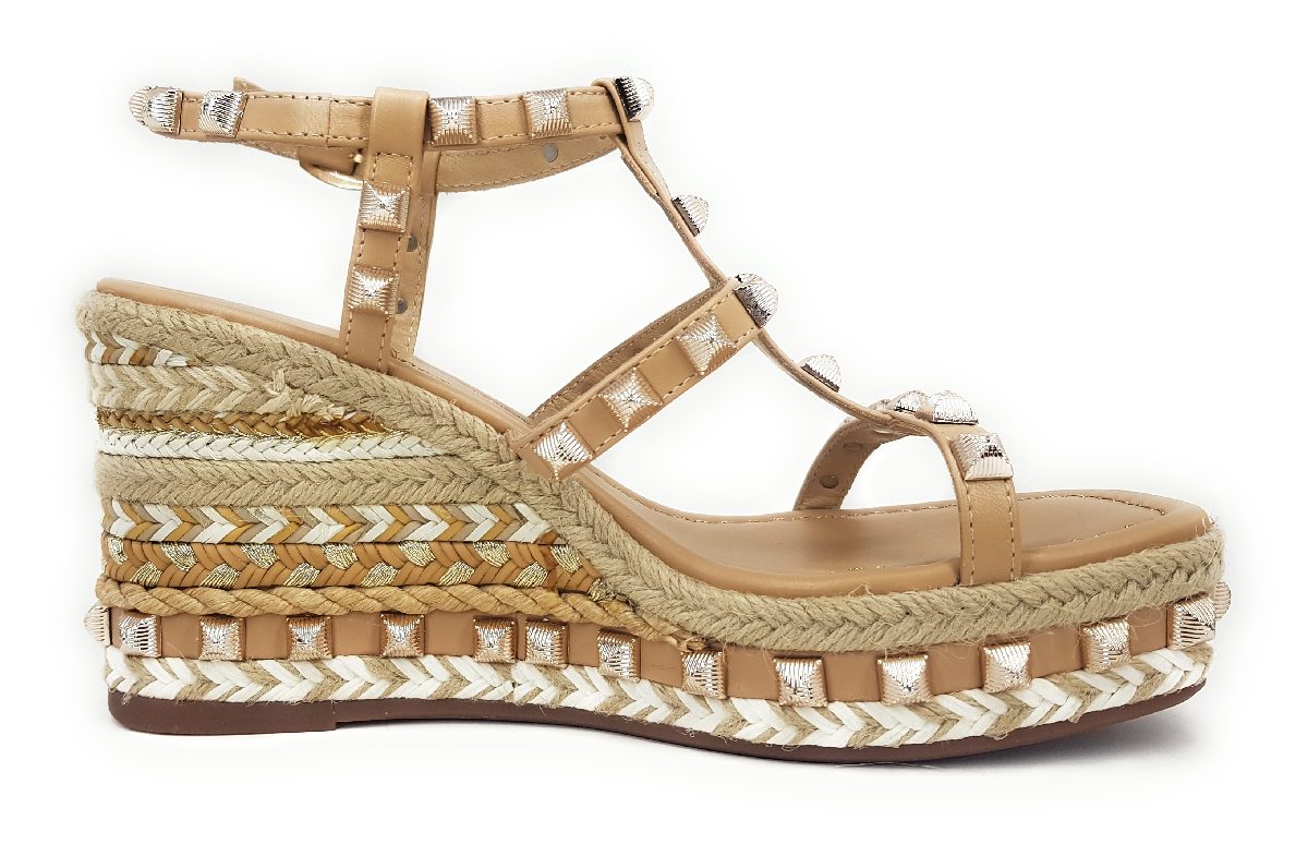Alma En Pena V22231 Beige Sand
