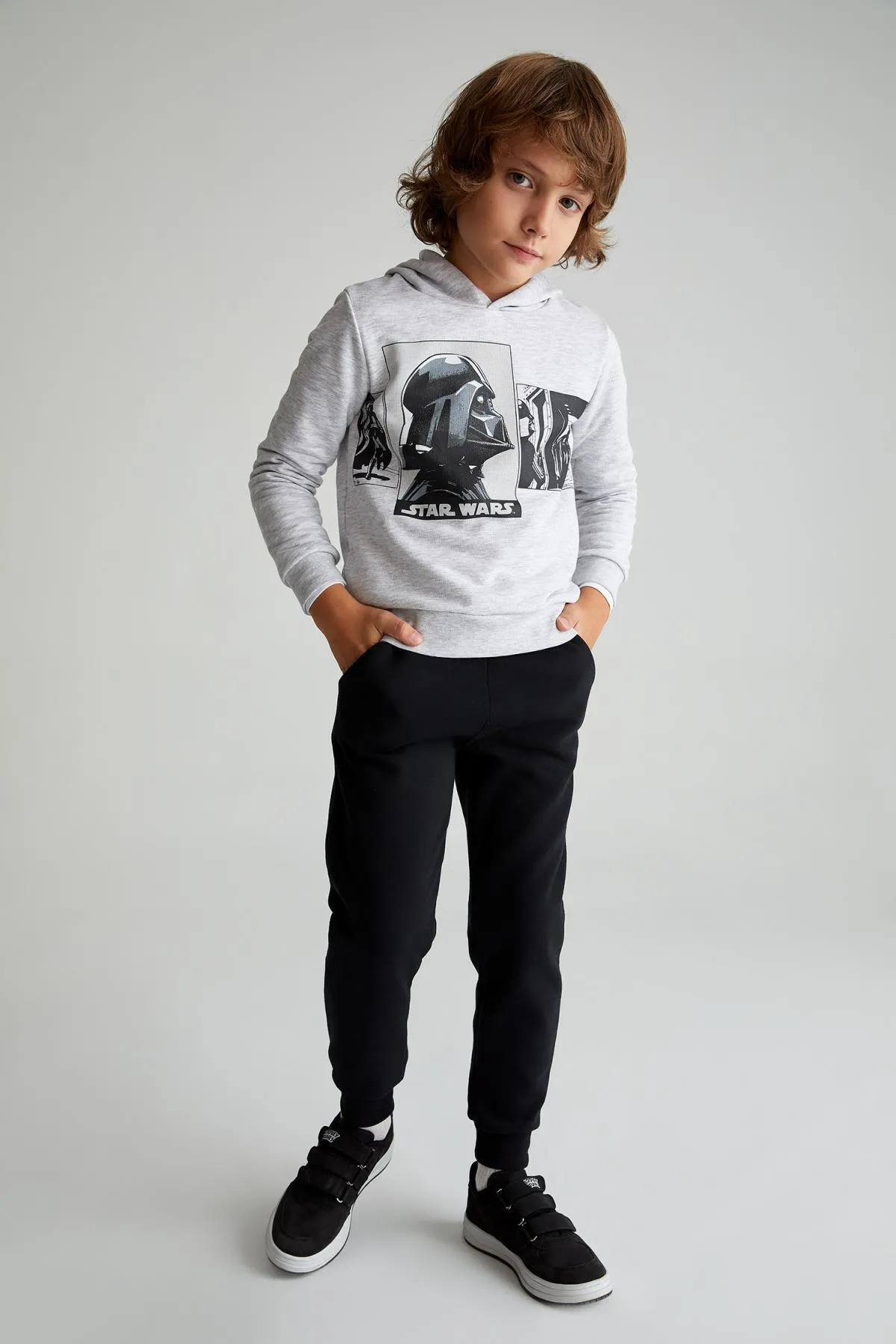 DeFacto  Star Wars-Sweatshirt mit Rundhalsausschnitt für Jungen