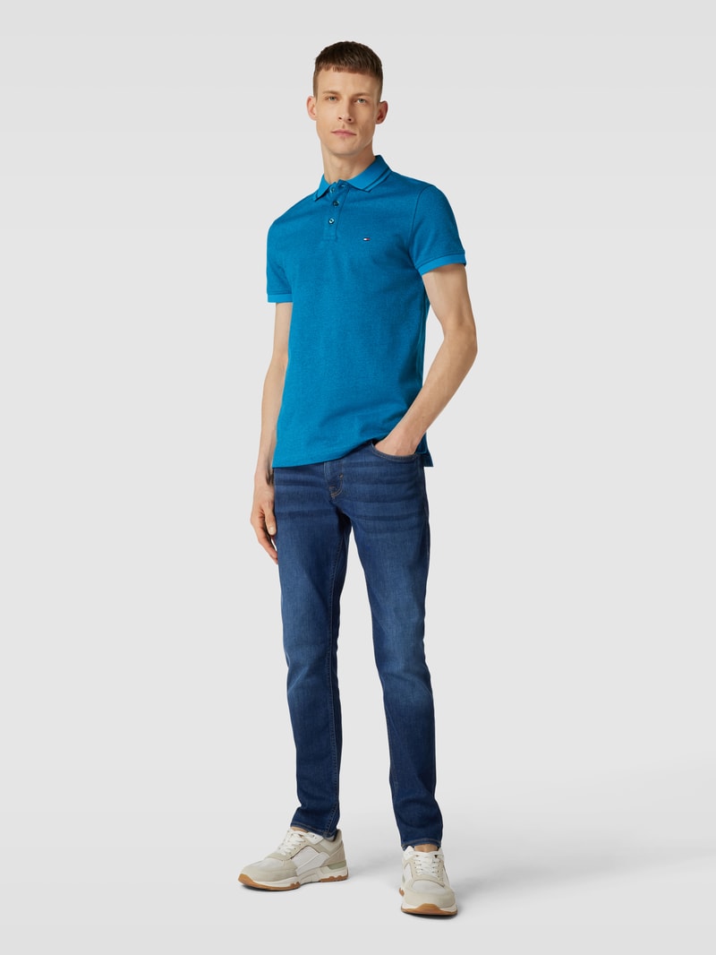 Poloshirt mit Logo-Stitching Modell 'PRETWIST' in himmelblau