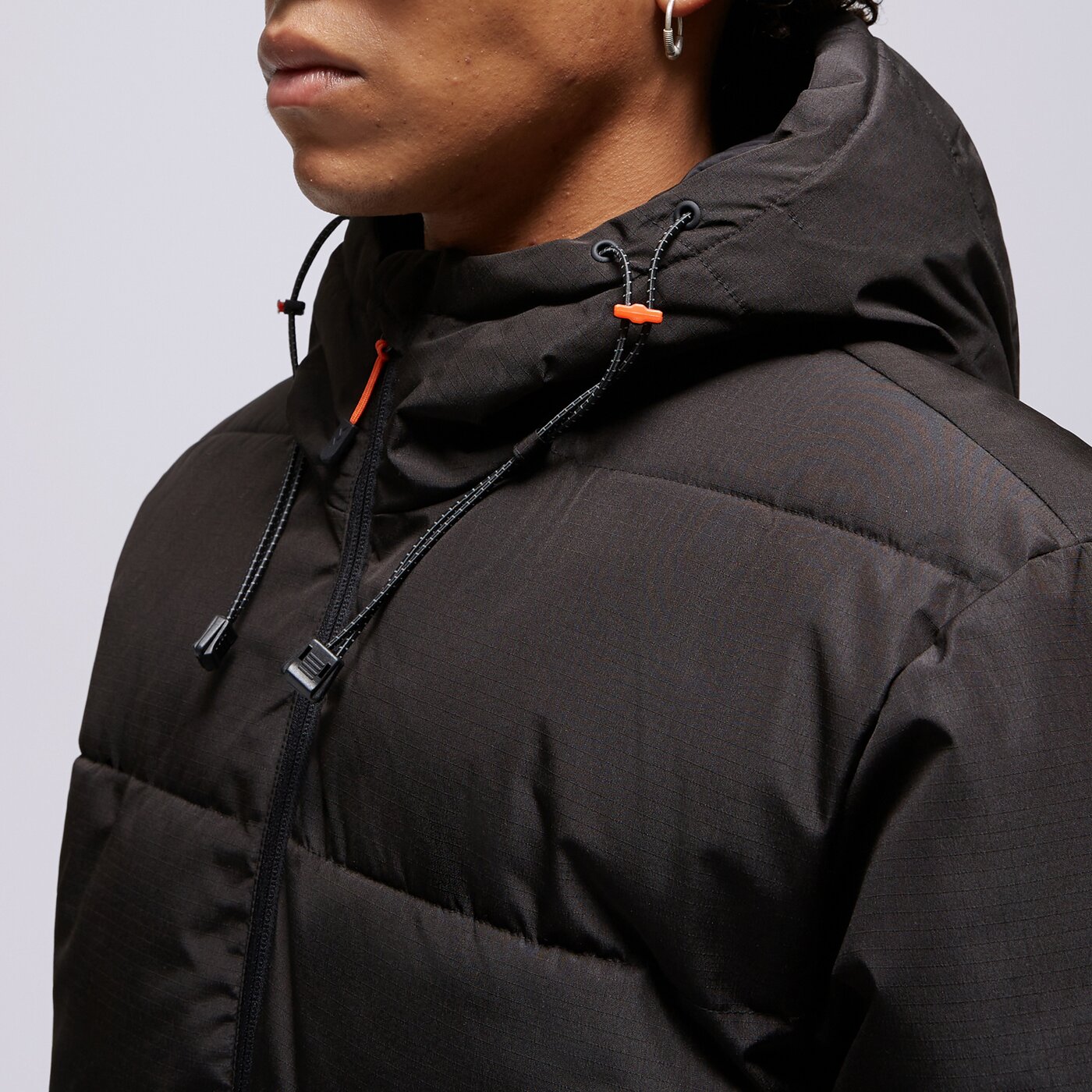 CONFRONT JACKE ESSENTIAL JACKET BLACK Schwarz