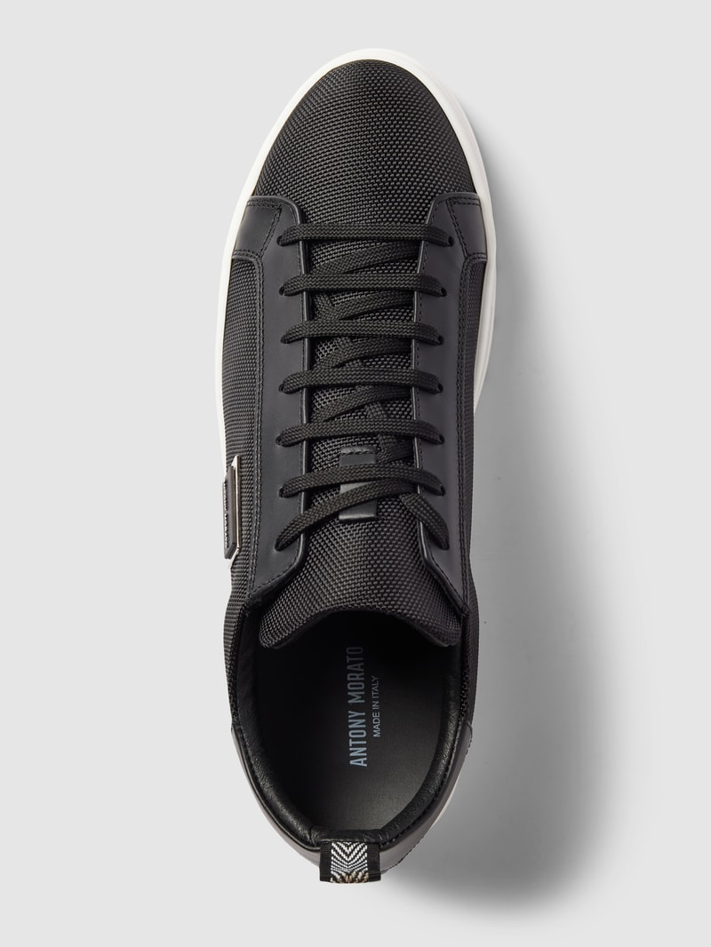 Sneaker mit Logo-Detail Modell 'New Metal' in schwarz