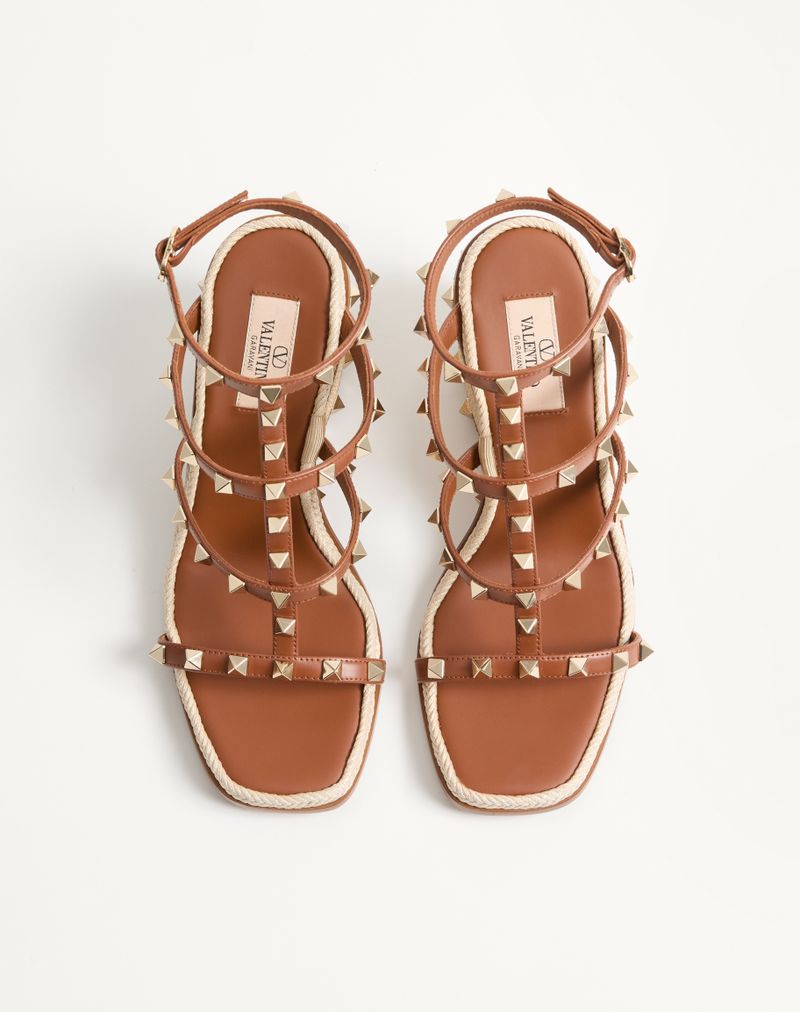 Sandália plataforma Rockstud em pele de vitelo com bordado Cornely 80mm