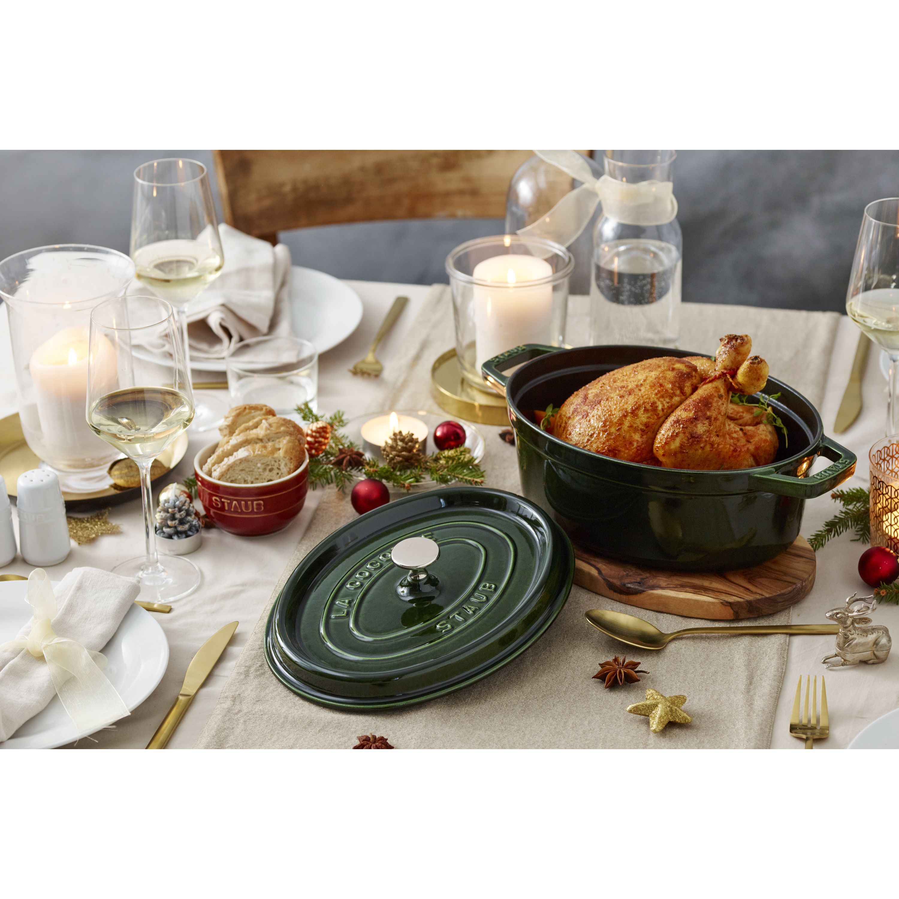 Cocotte 31 cm, oval, Basilikum-Grün, Gusseisen