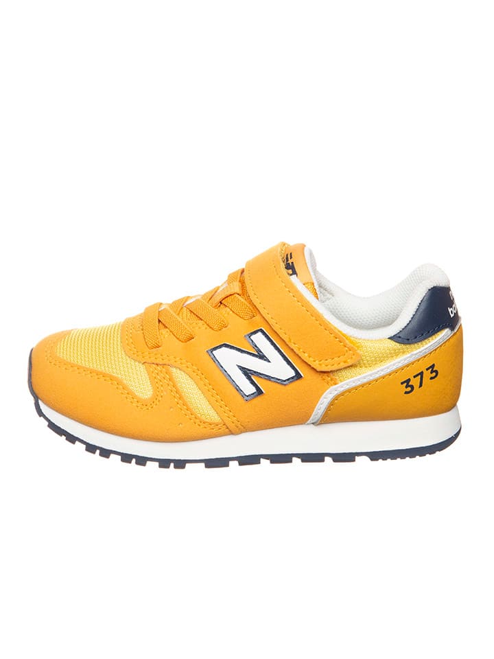 New Balance Sneakers 