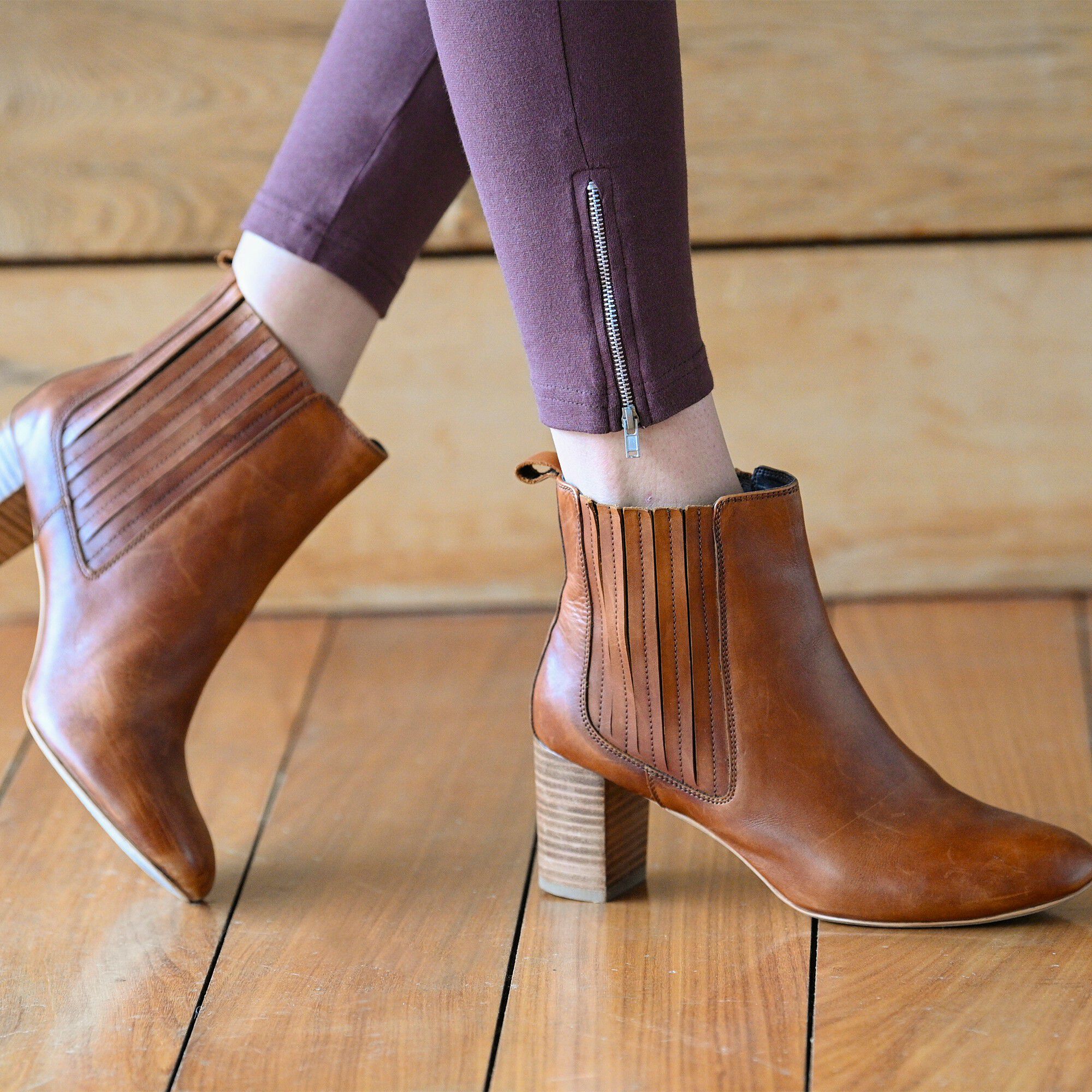 Legging bas de jambe zippé, taille élastiquée