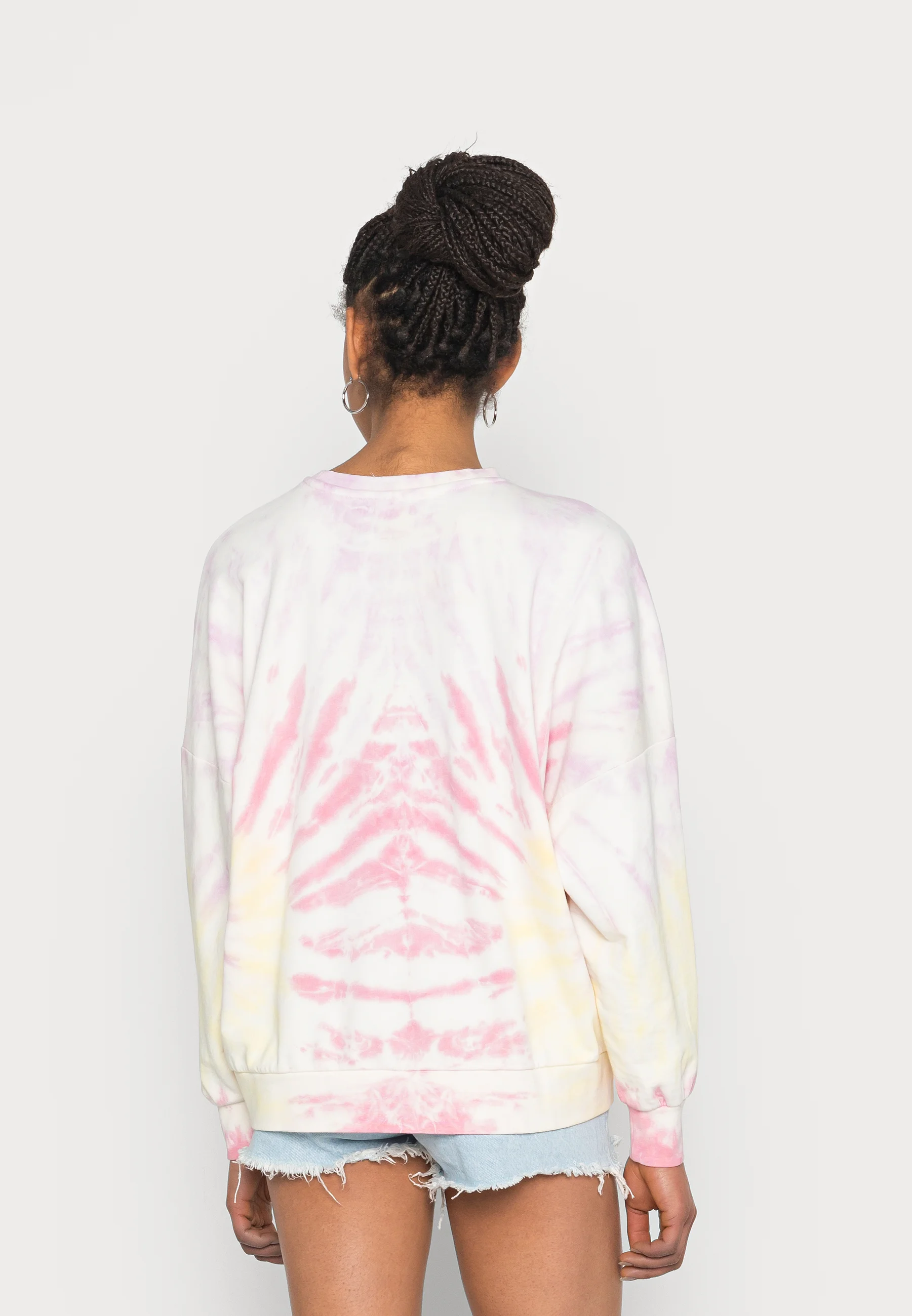 SOLO ONLTELLA O NECK- Sudadera
