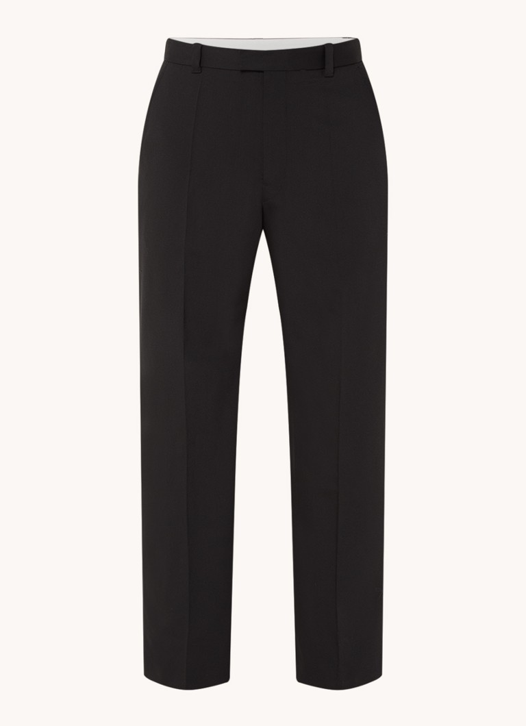 Pantalon Sandro este un joc mare cu melodia Stirata