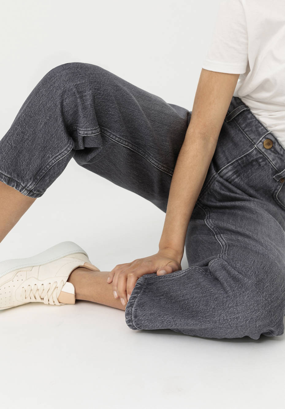 Jeans NELE Mid Rise Barrel Leg aus Bio-Denim