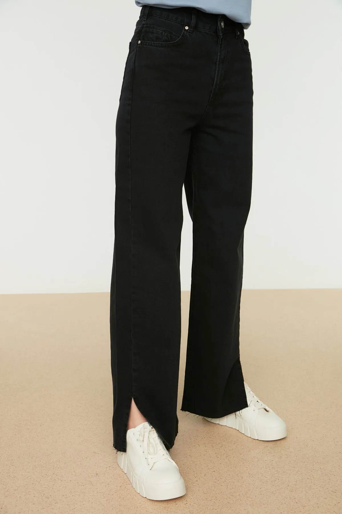 Trendyol Modest  Jeans - Schwarz - Wide Leg