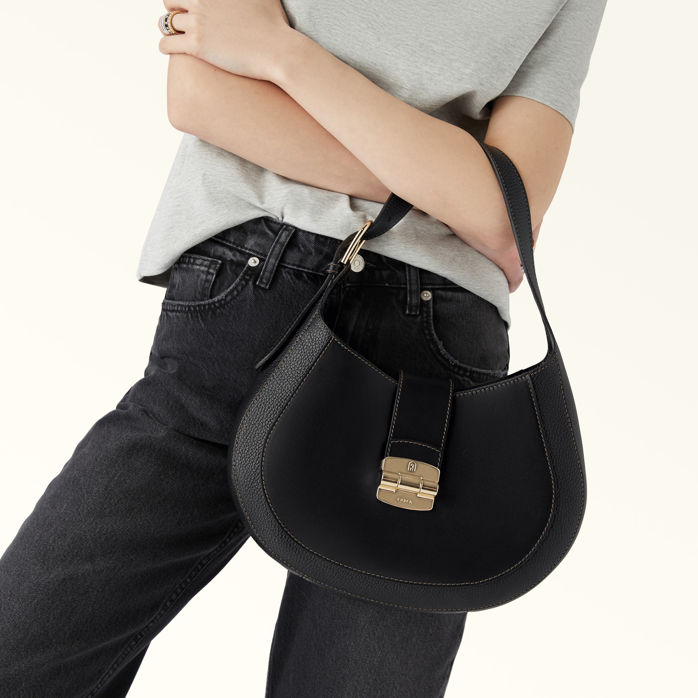 Furla Club 2