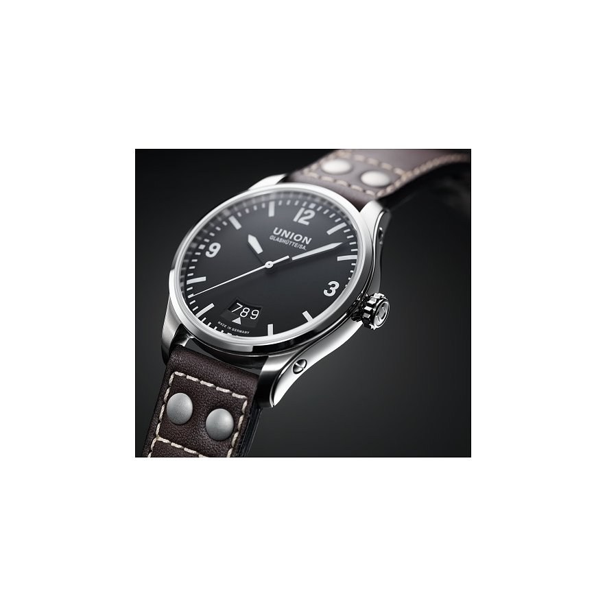 Union Glashütte Herrenuhr Belisar Pilot Datum