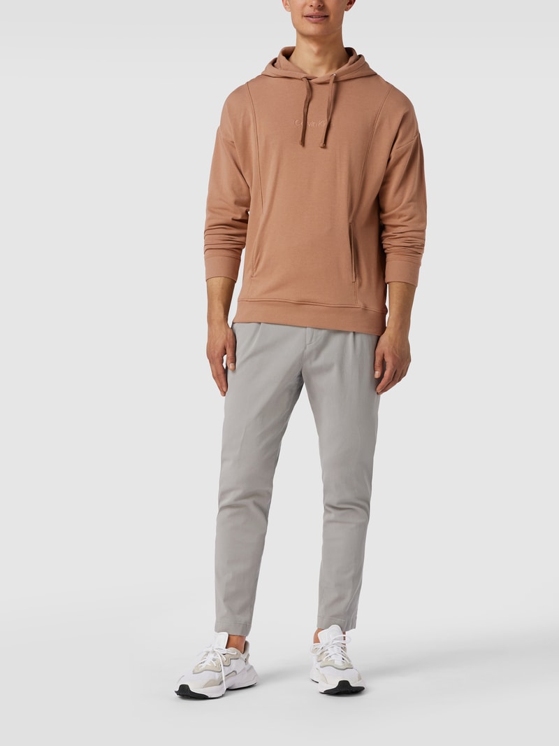 Hoodie mit Label-Stitching in camel