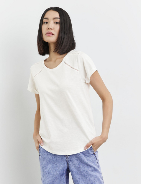 T-Shirt mit Häkelspitzen-Details