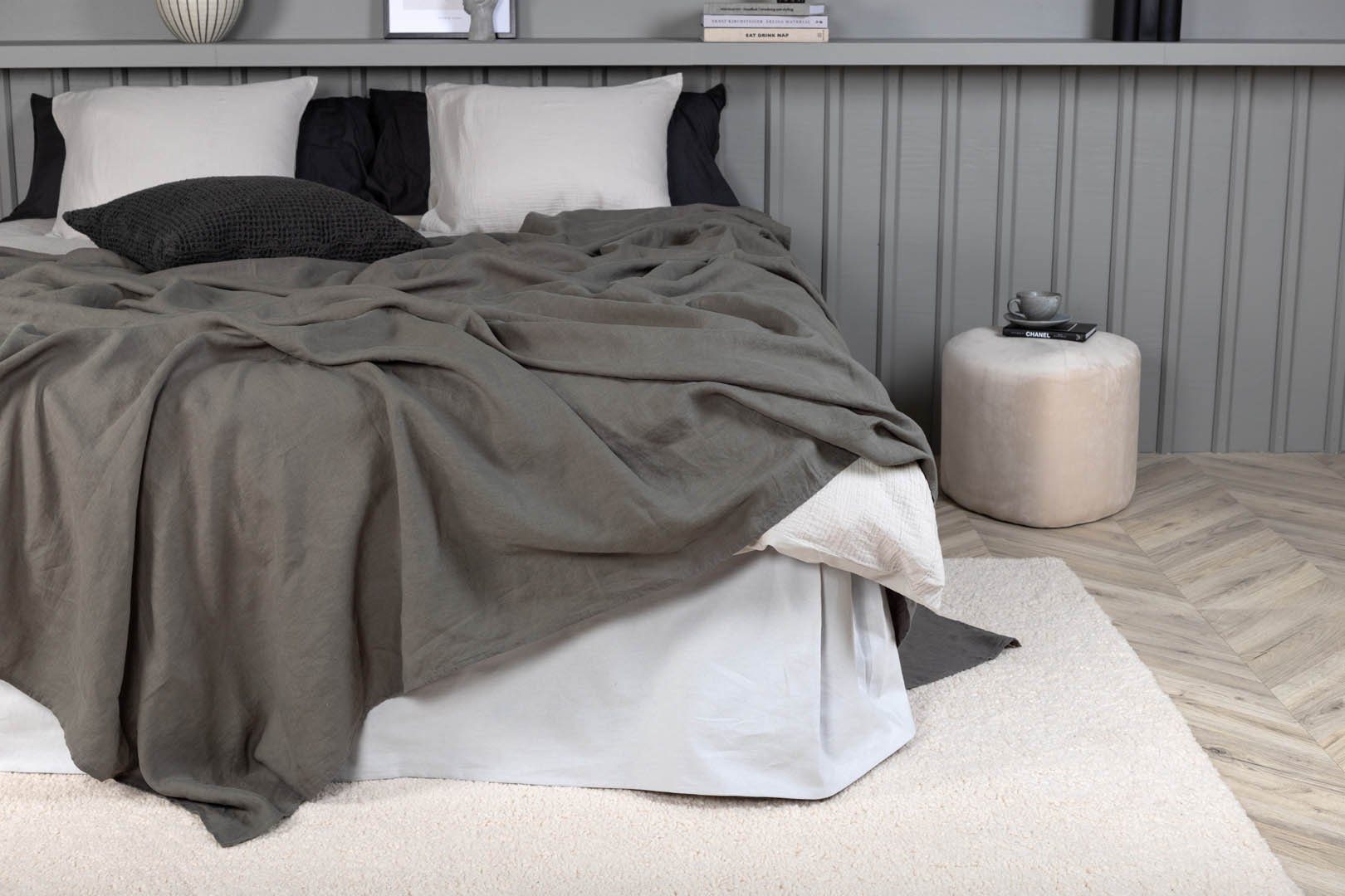 Gardine Milo Tagesdecke 260x260cm grau., ebuy24, (1 St)