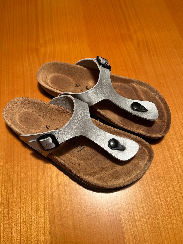 Sunbay Zehentrenner in Grau günstig kaufen 36