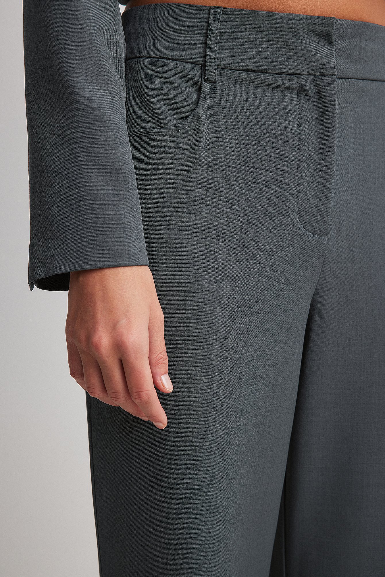 Anzughose mit hoher Taille und normaler Passform