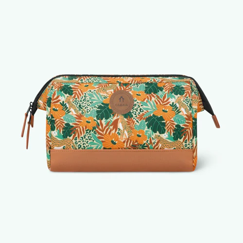 Picos green toiletry bag