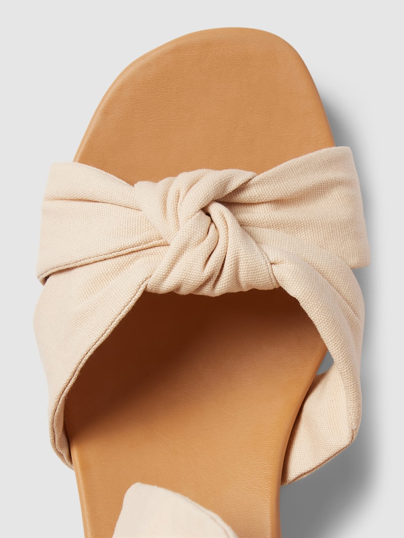 Wedges mit Schnür-Details Modell 'YARROW' in offwhite