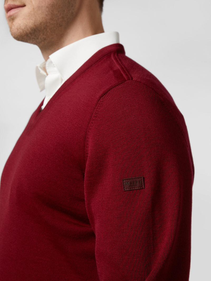 Pullover aus Schurwolle in bordeaux rot