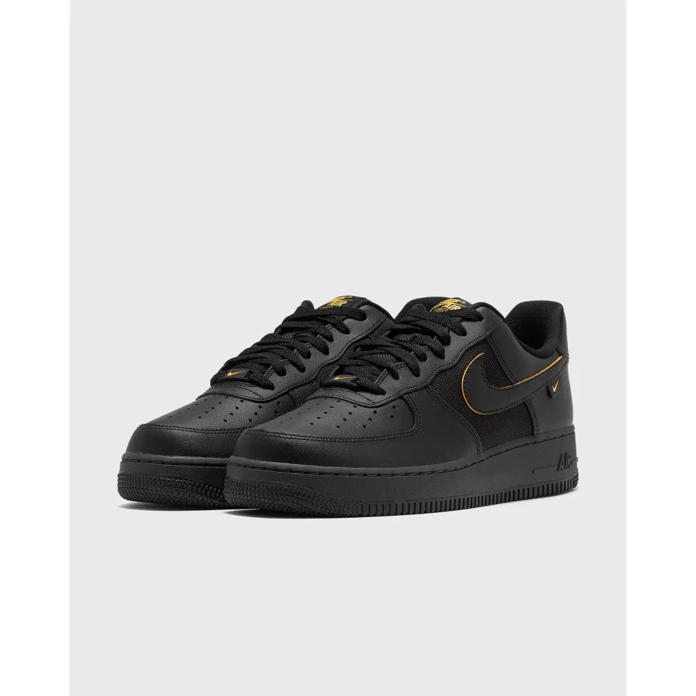 Nike Air Force 1 07 FZ4617-001 / schwarz