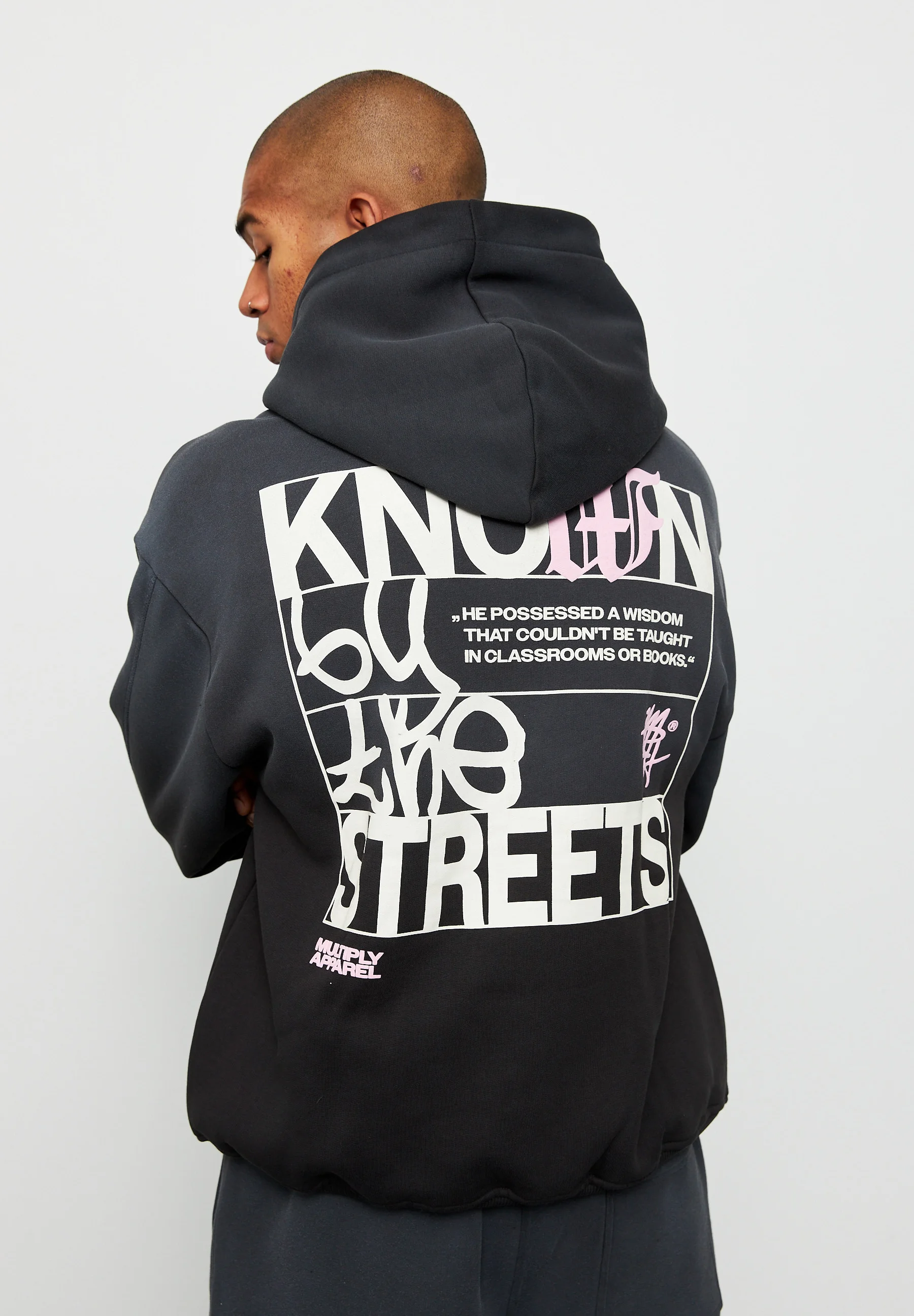 Sudadera Multiply Apparel OVERTamaño KNOWN