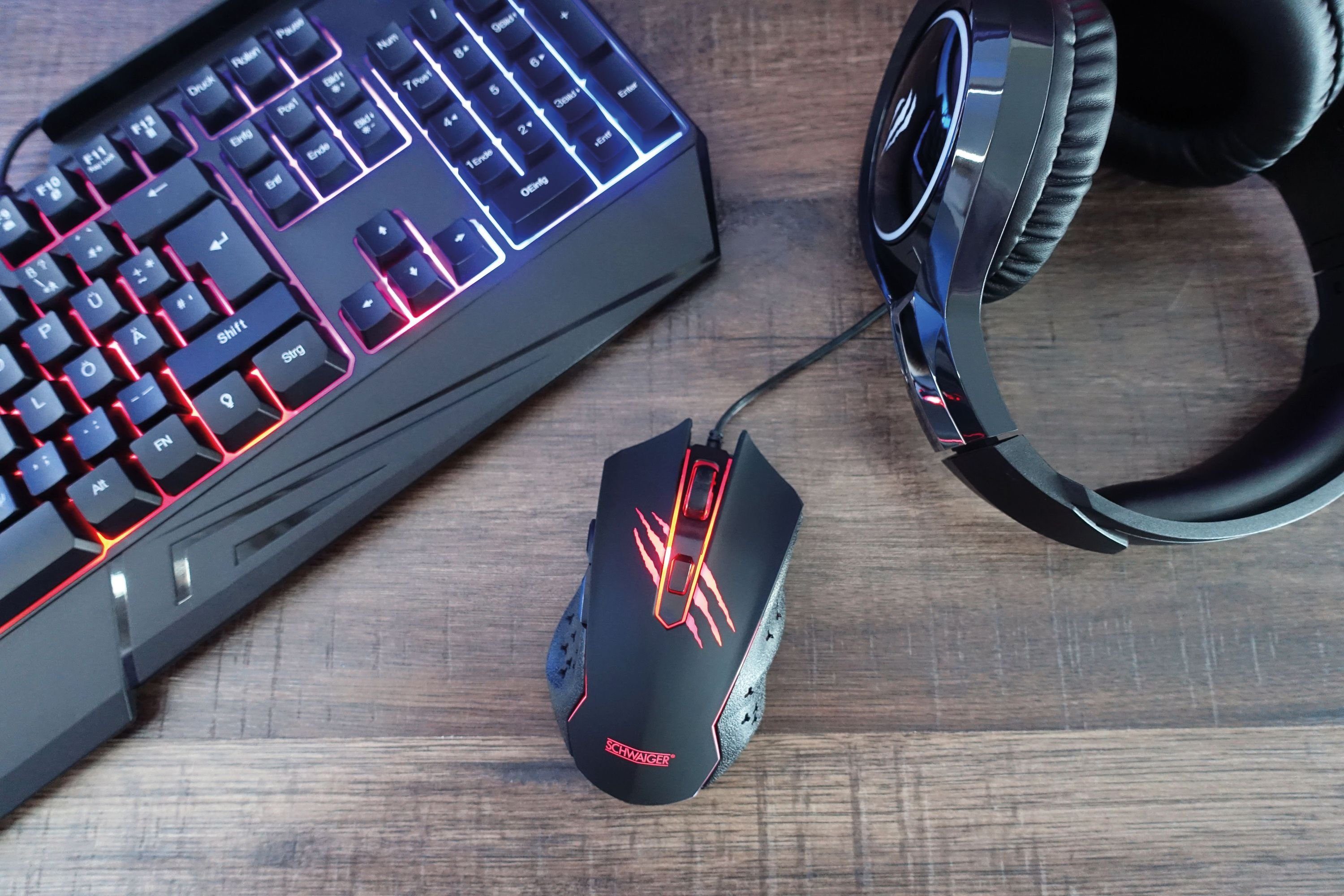 Schwaiger GM3000 Gaming-Maus (kabelgebunden, farbwechselnde Hindergrundbeleuchtung)