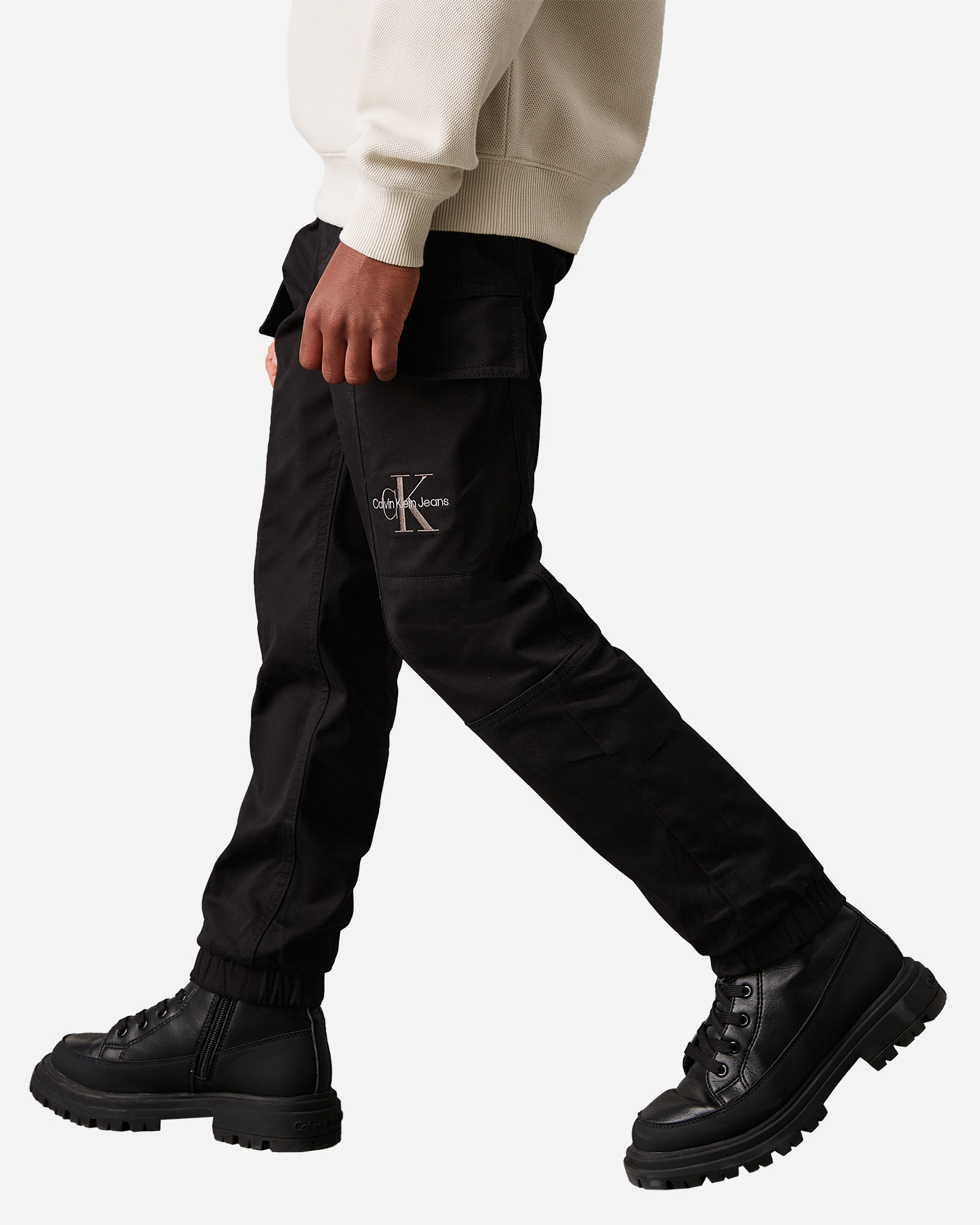 Spodnie Calvin Klein Jeans Essential Jr IB0IB02270-BEH