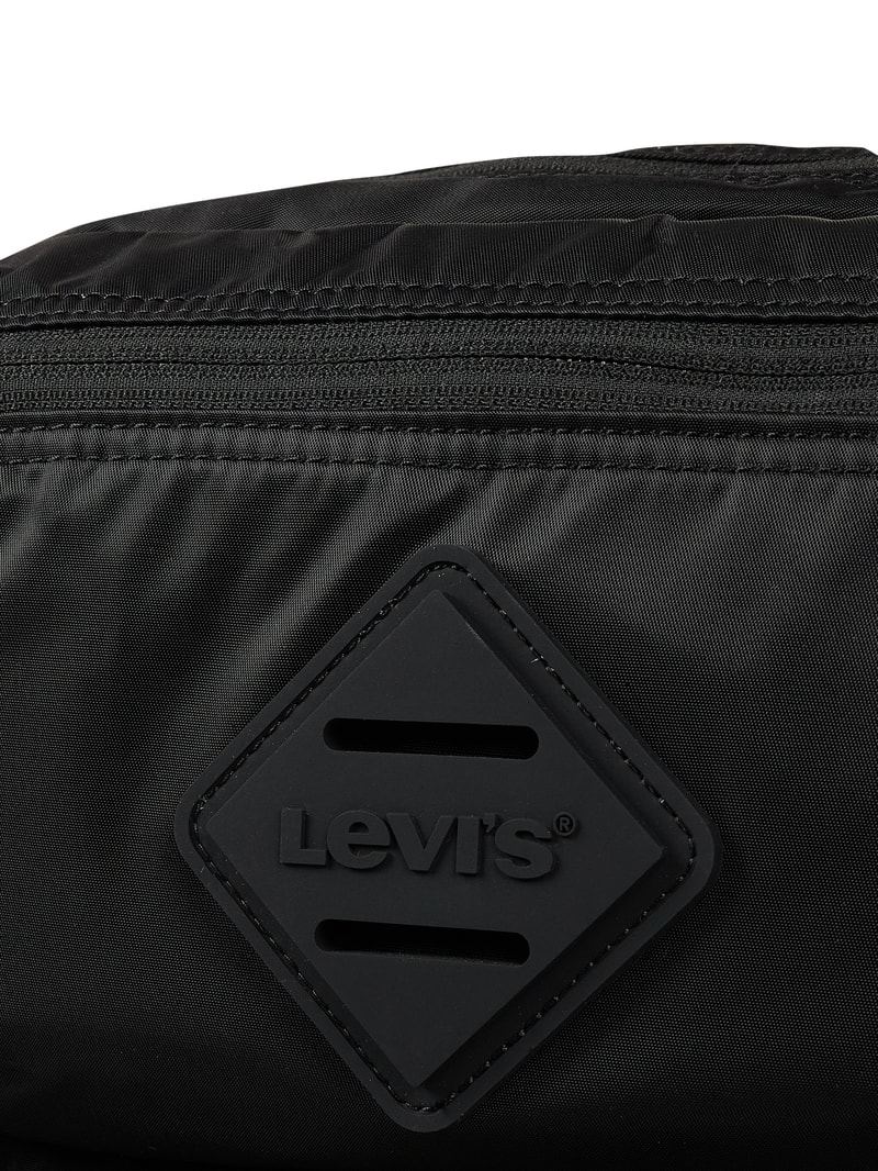 Rucksack mit Frontfächern in schwarz