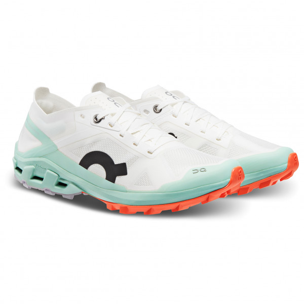 On - Women's Cloudventure Peak 3 Undyed - Trailrunningschuhe