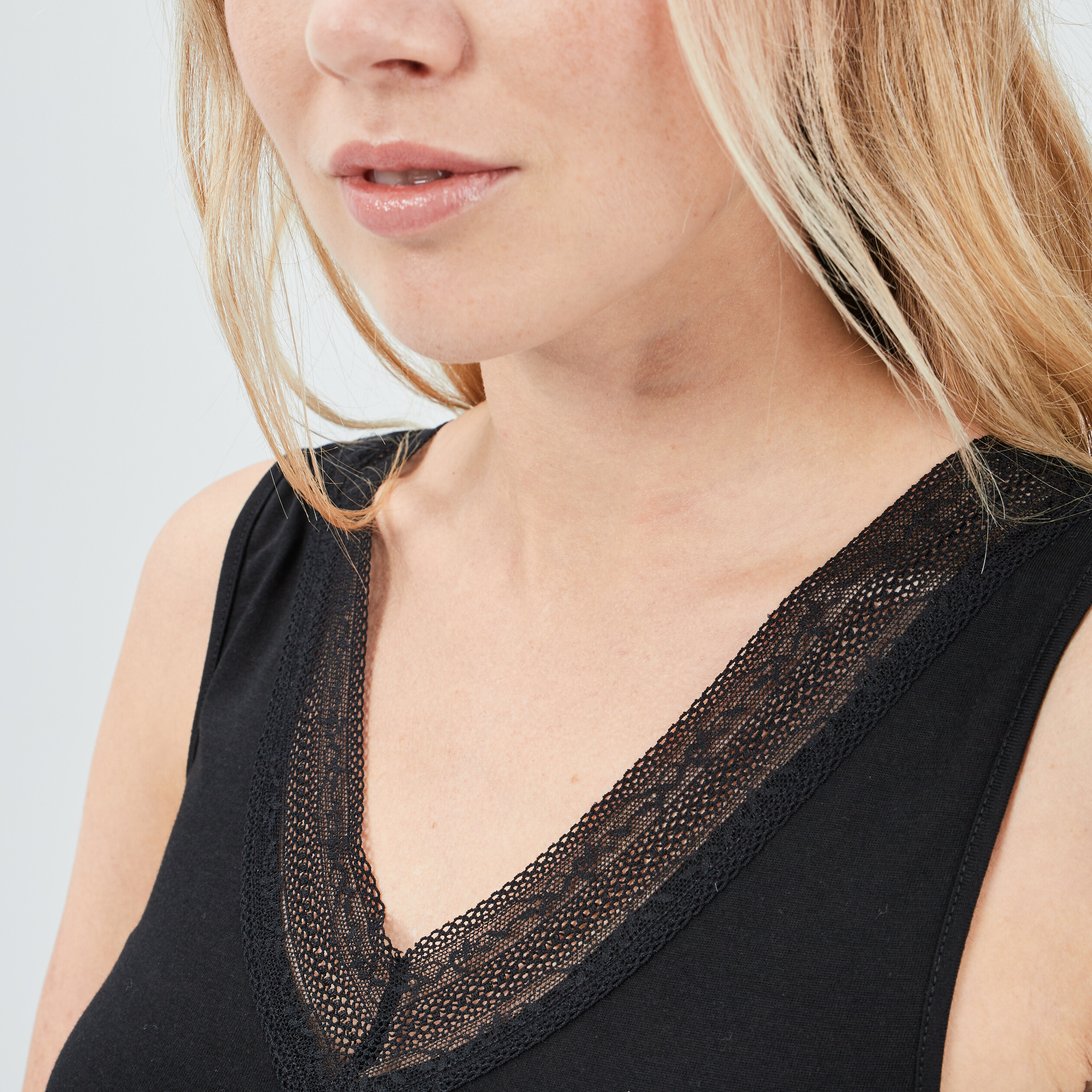 Haut de pyjama débardeur noir femme | La Halle