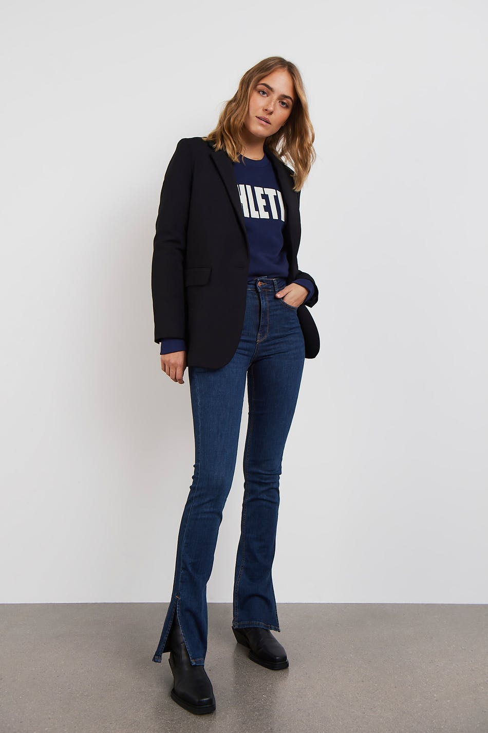 Molly slit jeans