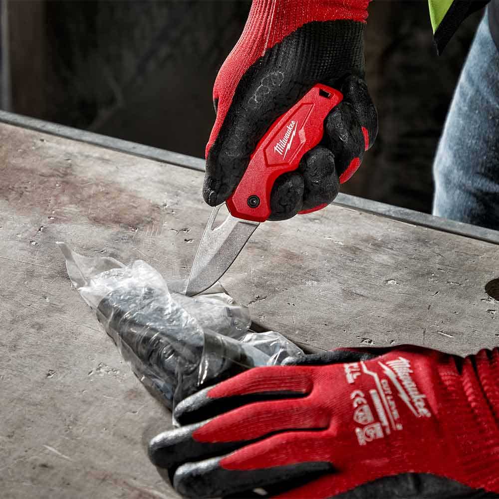 MILWAUKEE 2.3inch Compact Folding Knife 48221521