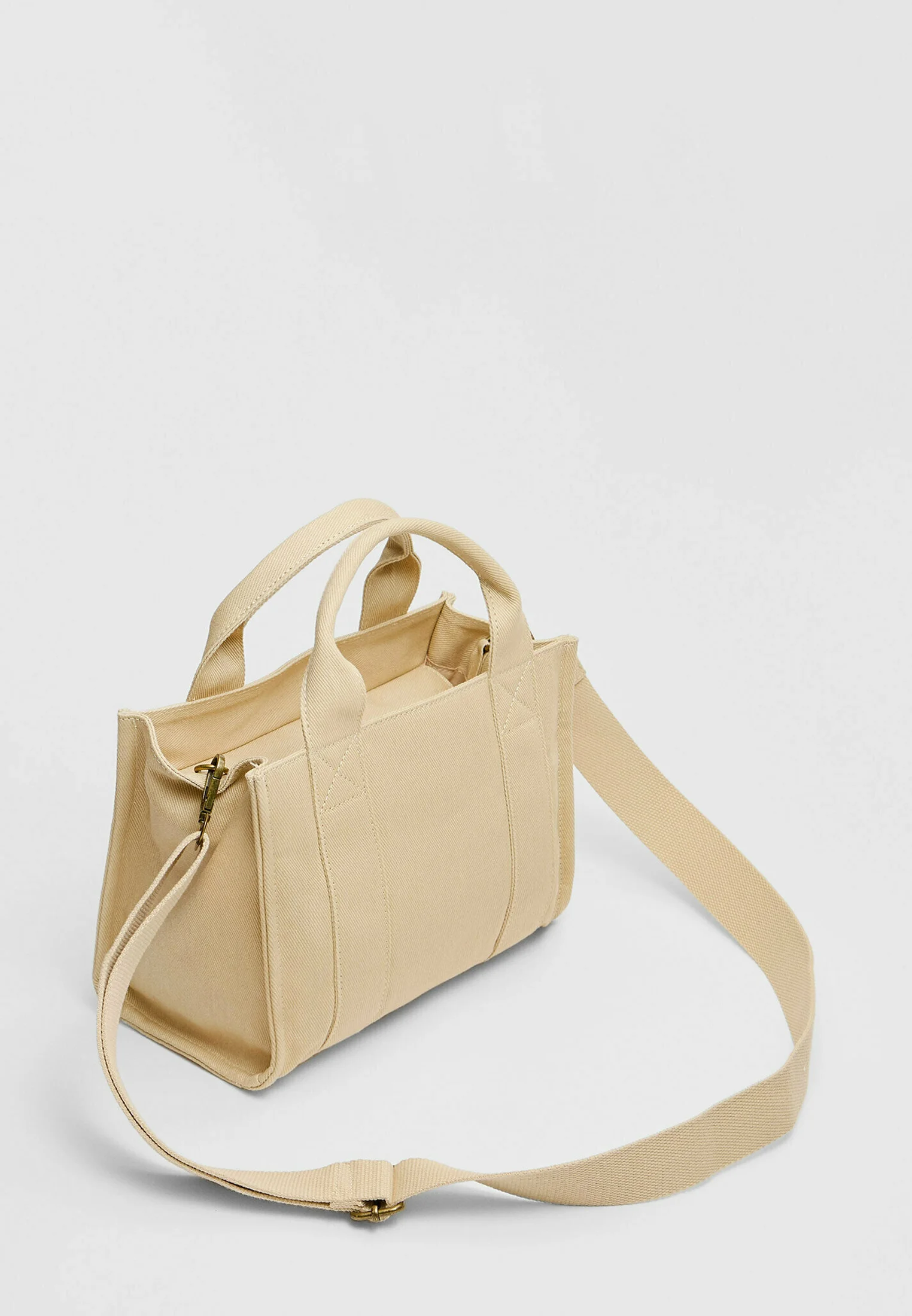 Bolso Stradivarius
