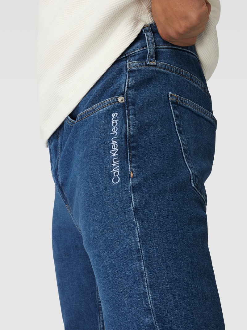 Slim Fit Jeans mit Label-Stitching in jeans