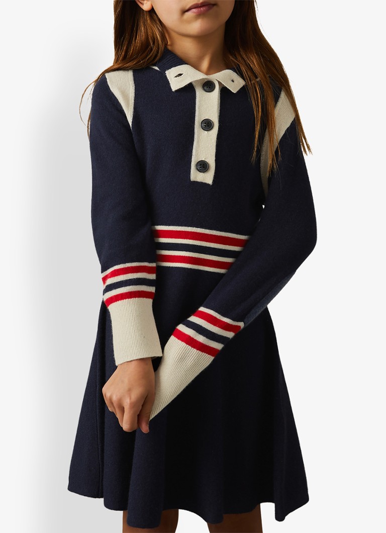Rochie Vienna din material fin tricotat cu o notă de cașmir, cu guler înalt, de la Reiss.