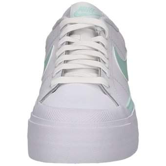 Nike Court Legacy Lift Sneaker in weiß