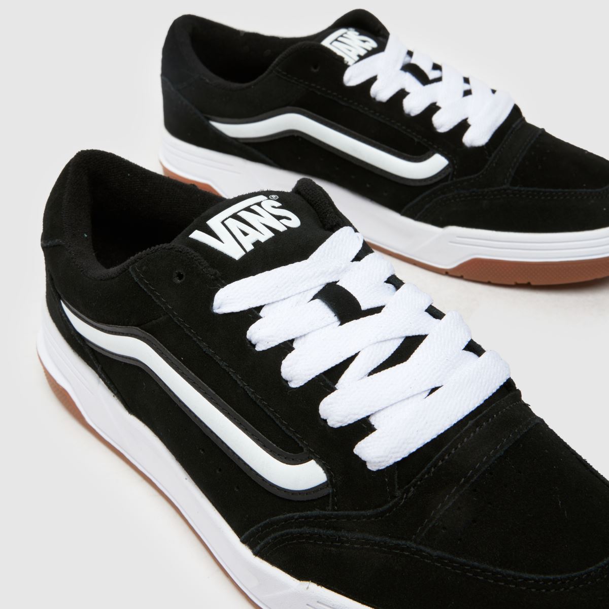 Vans Hylane-sneakers i svart och vitt