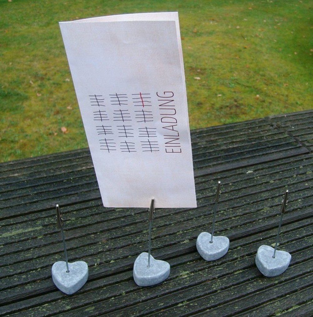 Deko-Impression Krokodilklemme 4er Set Kartenhalter Zettelhalter Klemmhalter Herzfuß aus Stein, 4-tlg.
