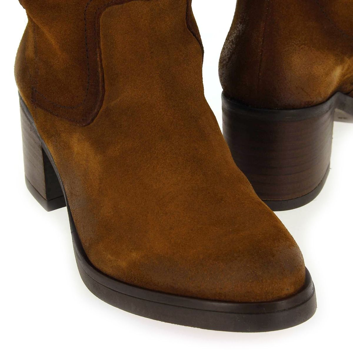 Dorking  ROX 8324 - cognac