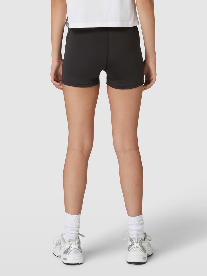 Shorts mit elastischem Logo-Bund in schwarz
