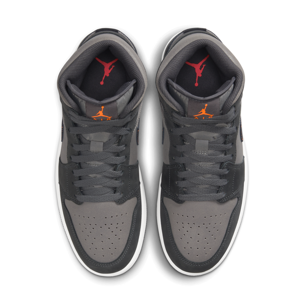 NIKE JORDAN 1 Mid SE FQ8338 / grau