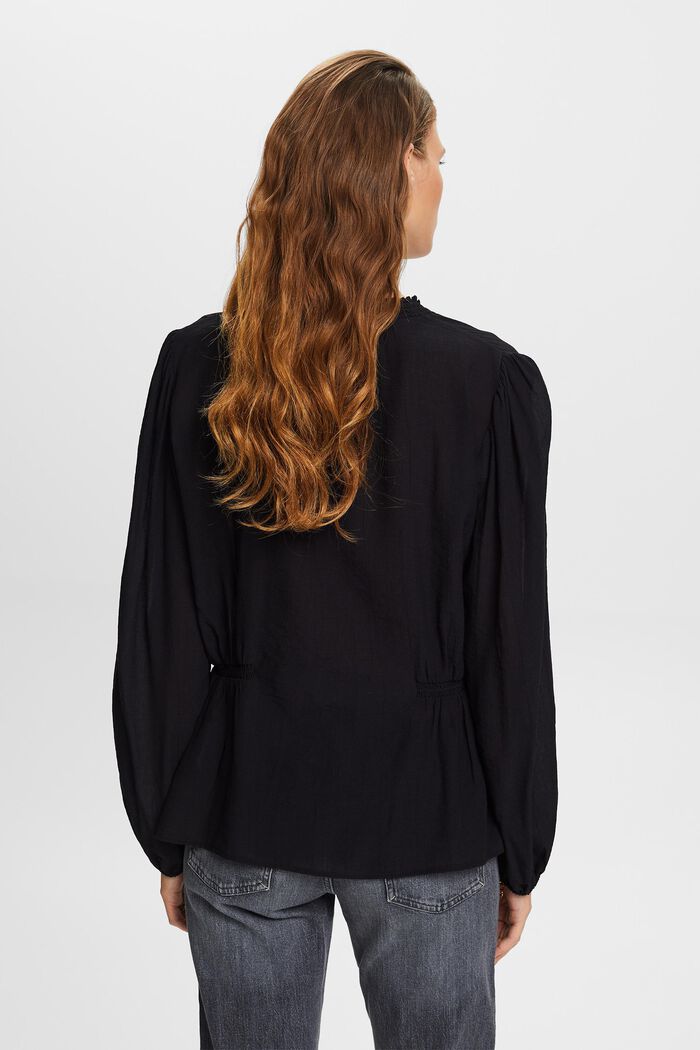 Crêpe-Bluse mit V-Ausschnitt