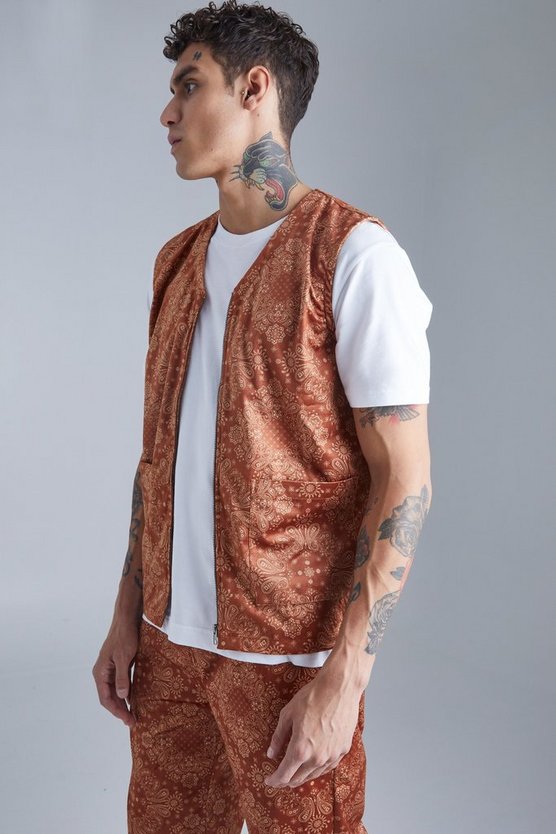 Utility-Tanktop und Hose mit geradem Bein und Bandana-Print