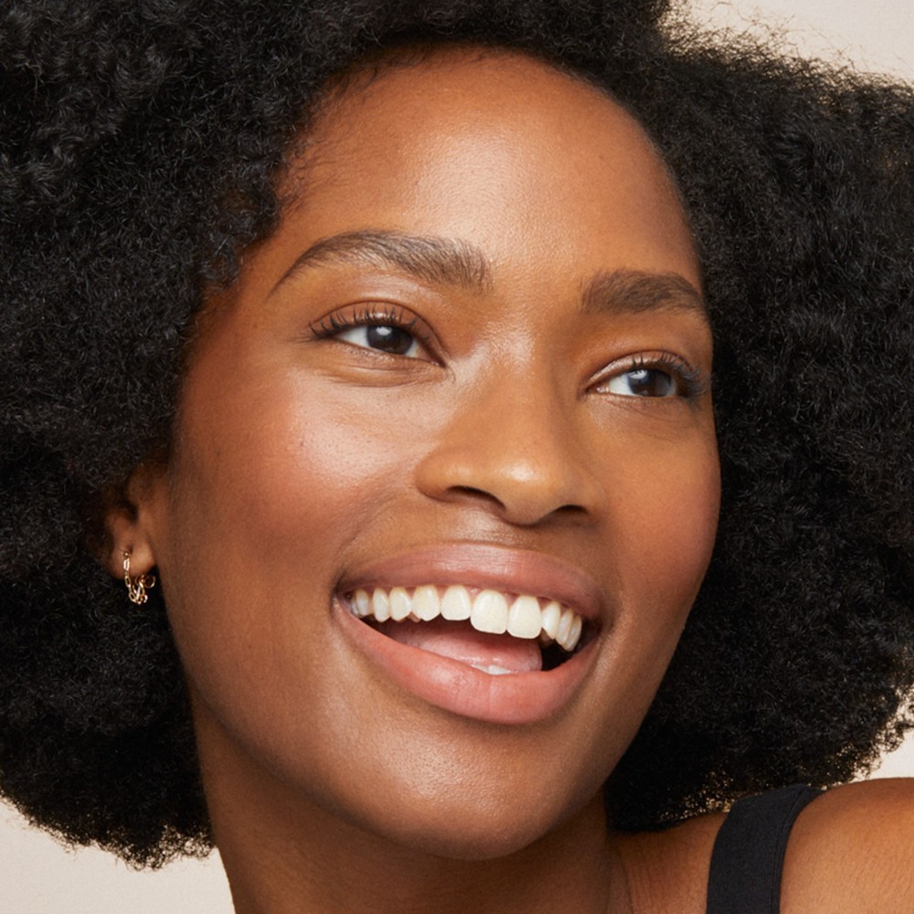 Estée Lauder Natural Hosszantartó Alapozó SPF 20