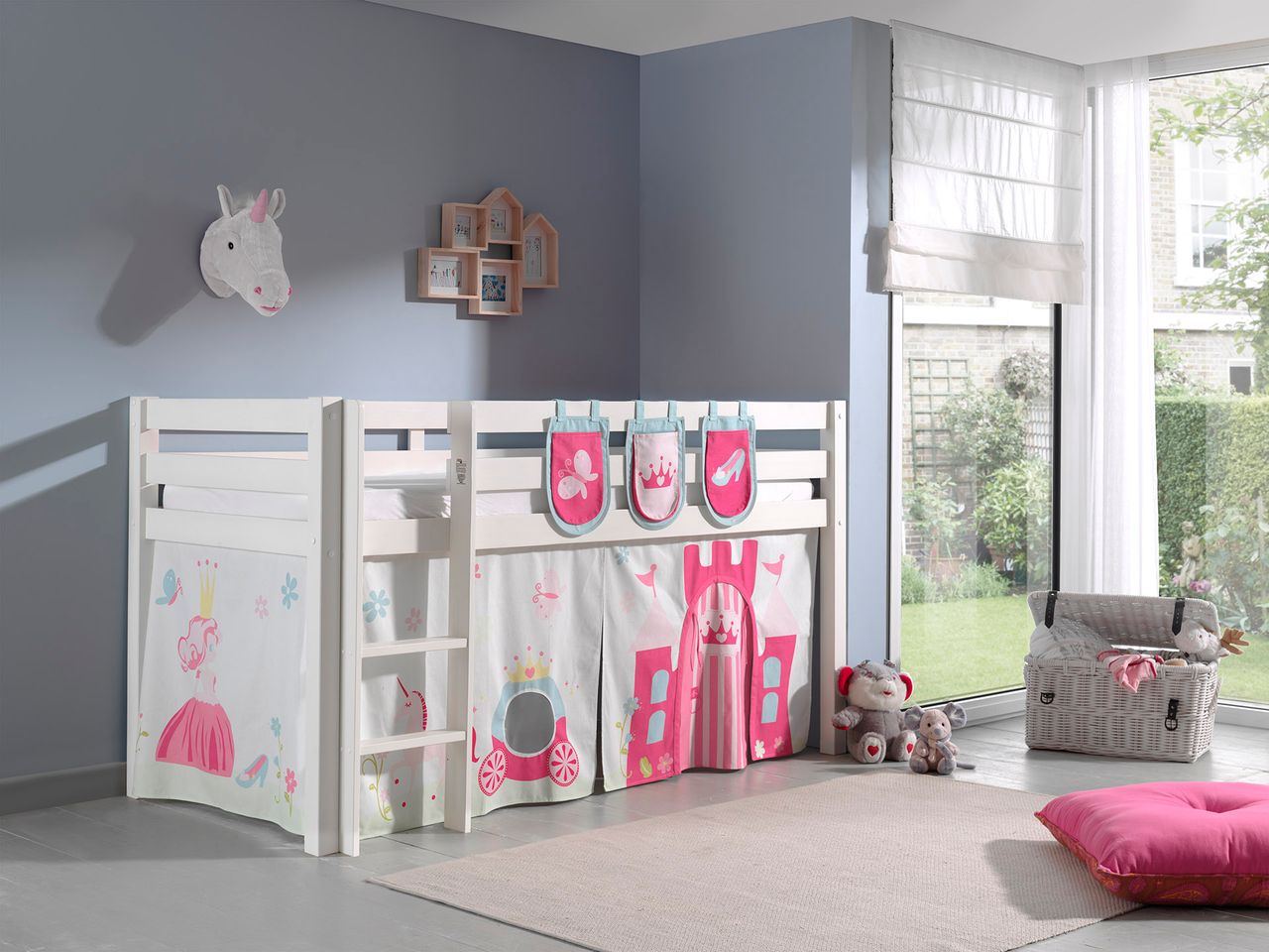 VIPACK Spielbett Pino mit Textilset Vorhang und 3 Taschen 