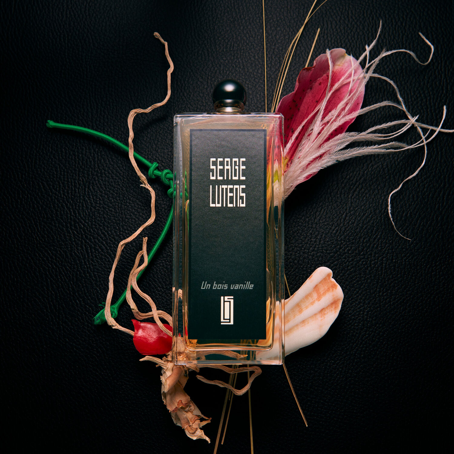 Serge Lutens Un Bois Vanille Eau de Parfum